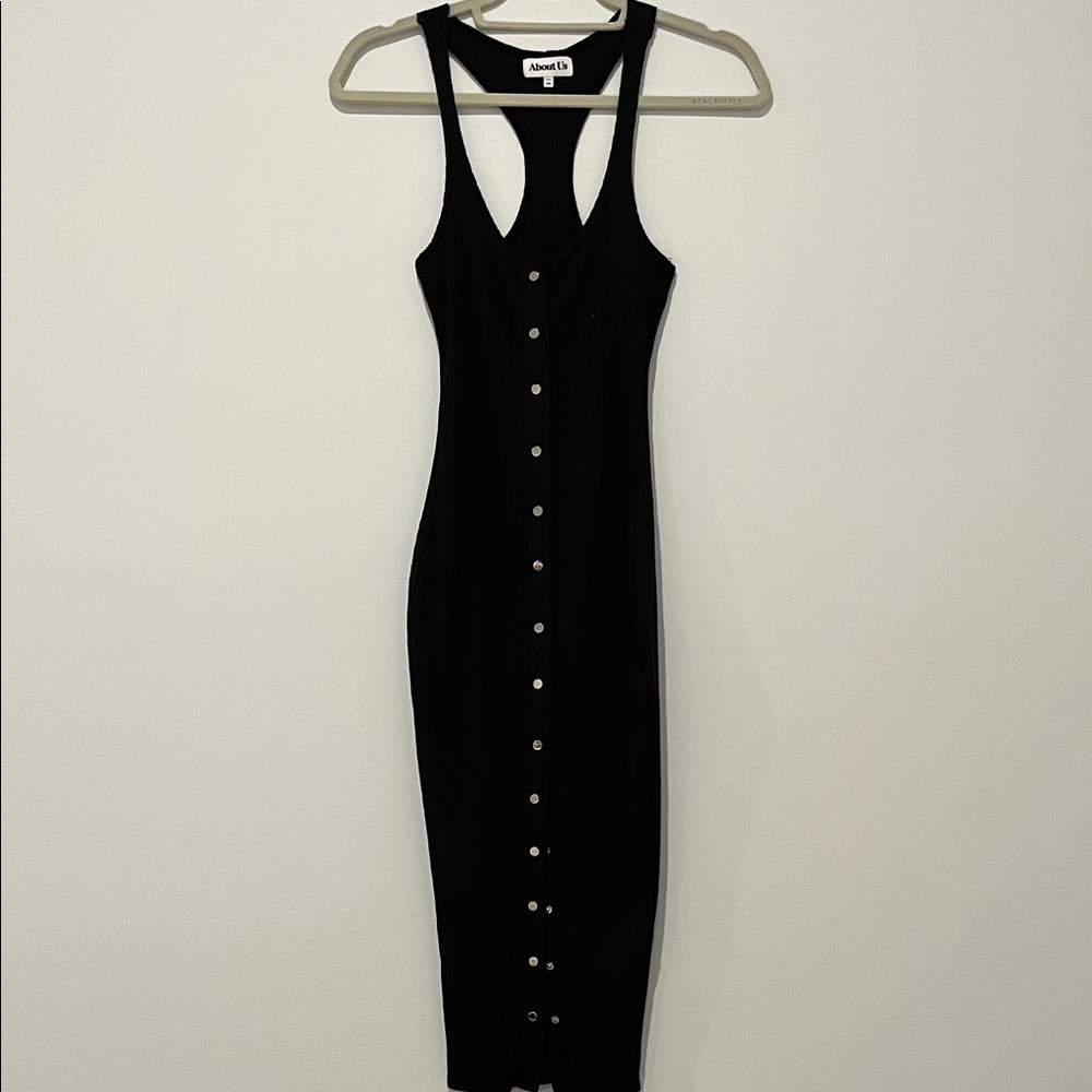 Chic Black Midi Dress with Button Detail
